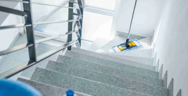 Valymo paslaugos Vilniuje ir Panevėžyje