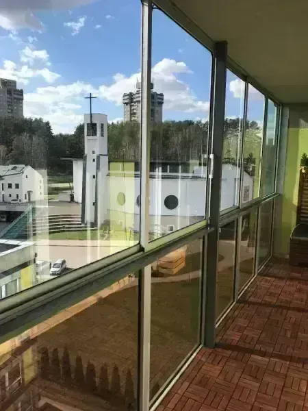 Langų valymas — nuotrauka 1